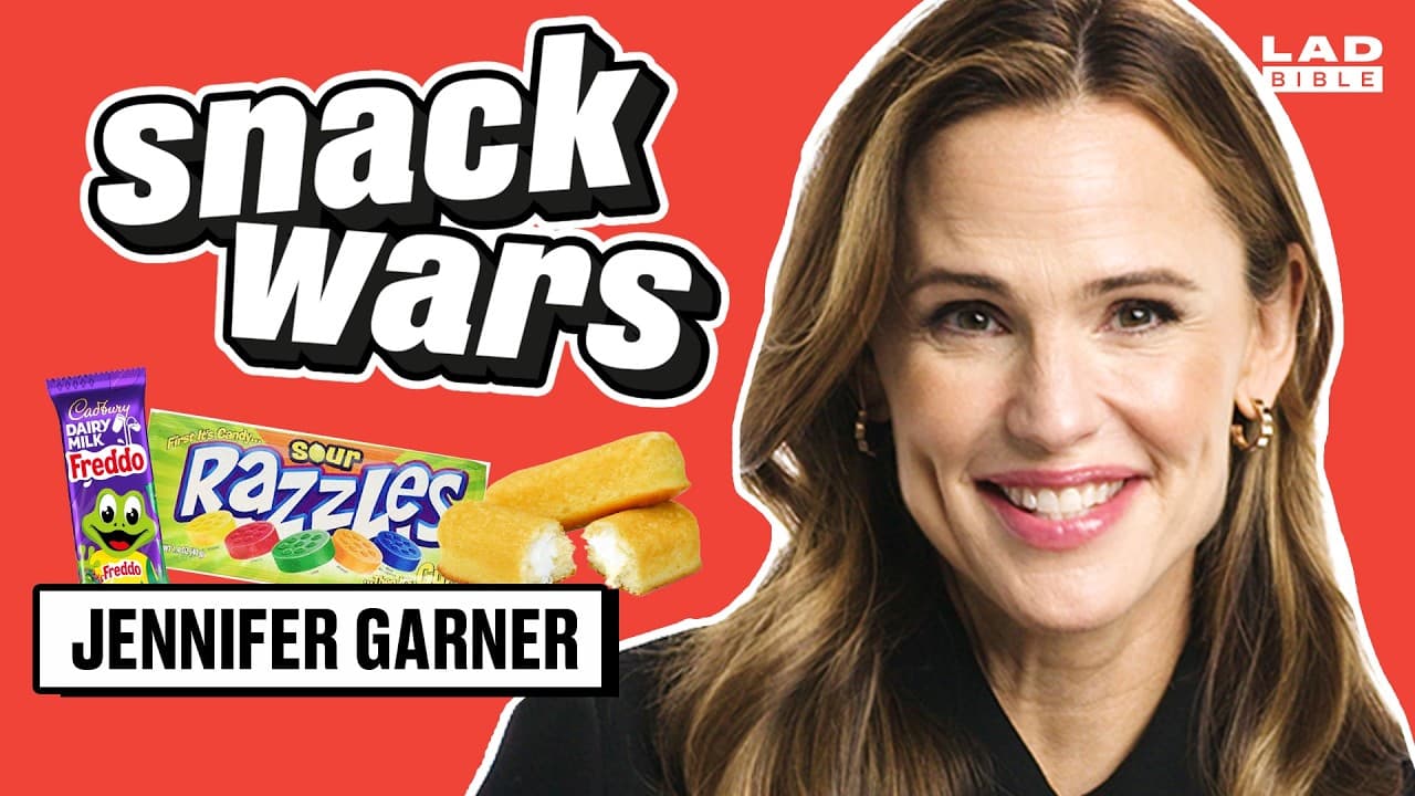 Jennifer Garner Tries British & American Food | Snack Wars