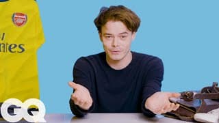 10 Things Charlie Heaton Can't Live Without | 10 Essentials